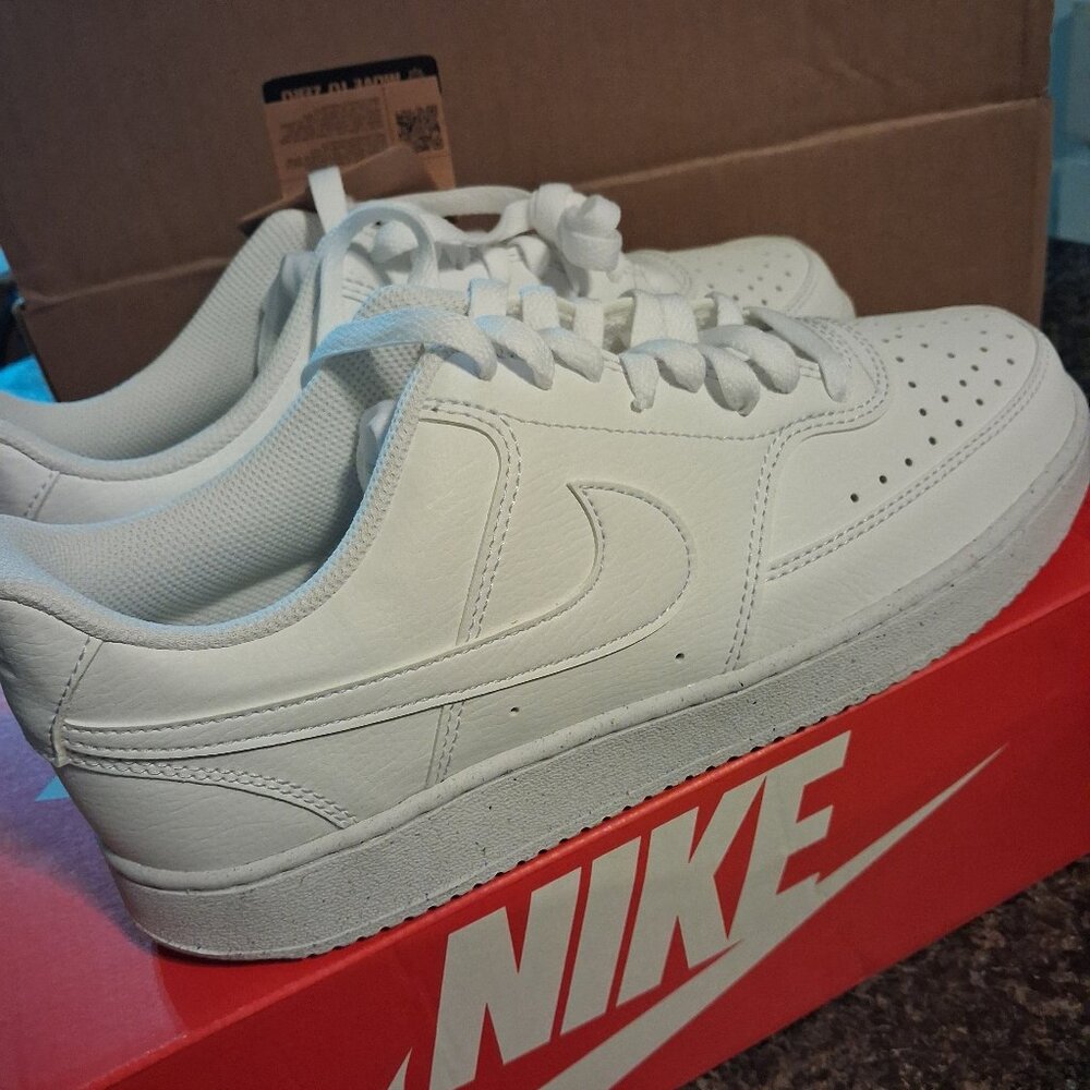 Women's Nike Court Vision Low Tripe White Size 9.5